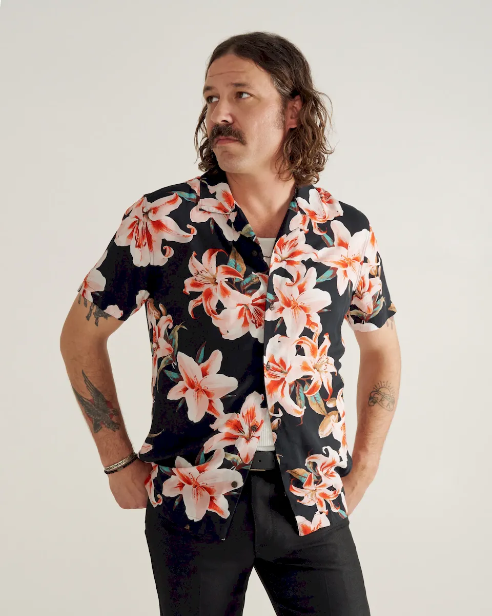 Men's Lakeside Short Sleeve Button Down - Image 2