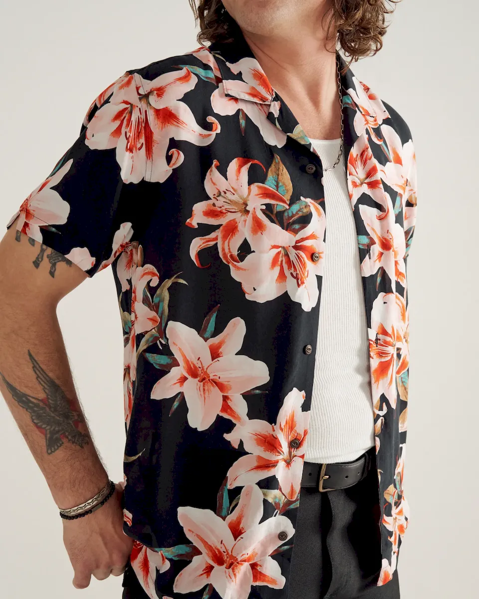 Men's Lakeside Short Sleeve Button Down - Image 4